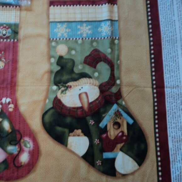 Christmas quilt panel/stockings kit - Picture 4 of 7